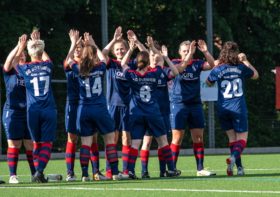 Frauen: Hurra wir leben noch